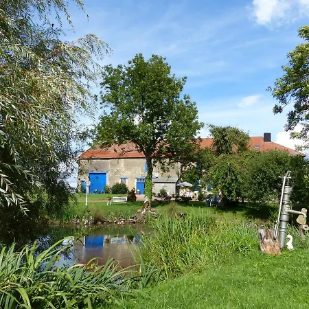 לינה וארוחת בוקר La Ferme Du Bois Blanc